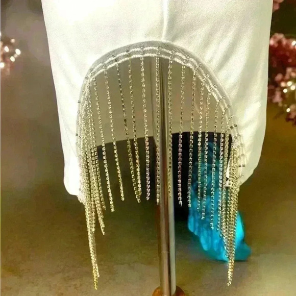 Gorgeous dress for date night! - Picture 3 of 9